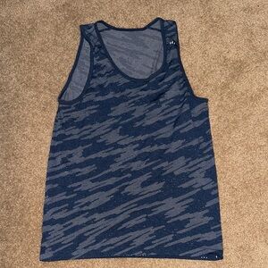 Lululemon Metal Vent Breathe Tank Scatter Surface Tempest Blue Size Medium
